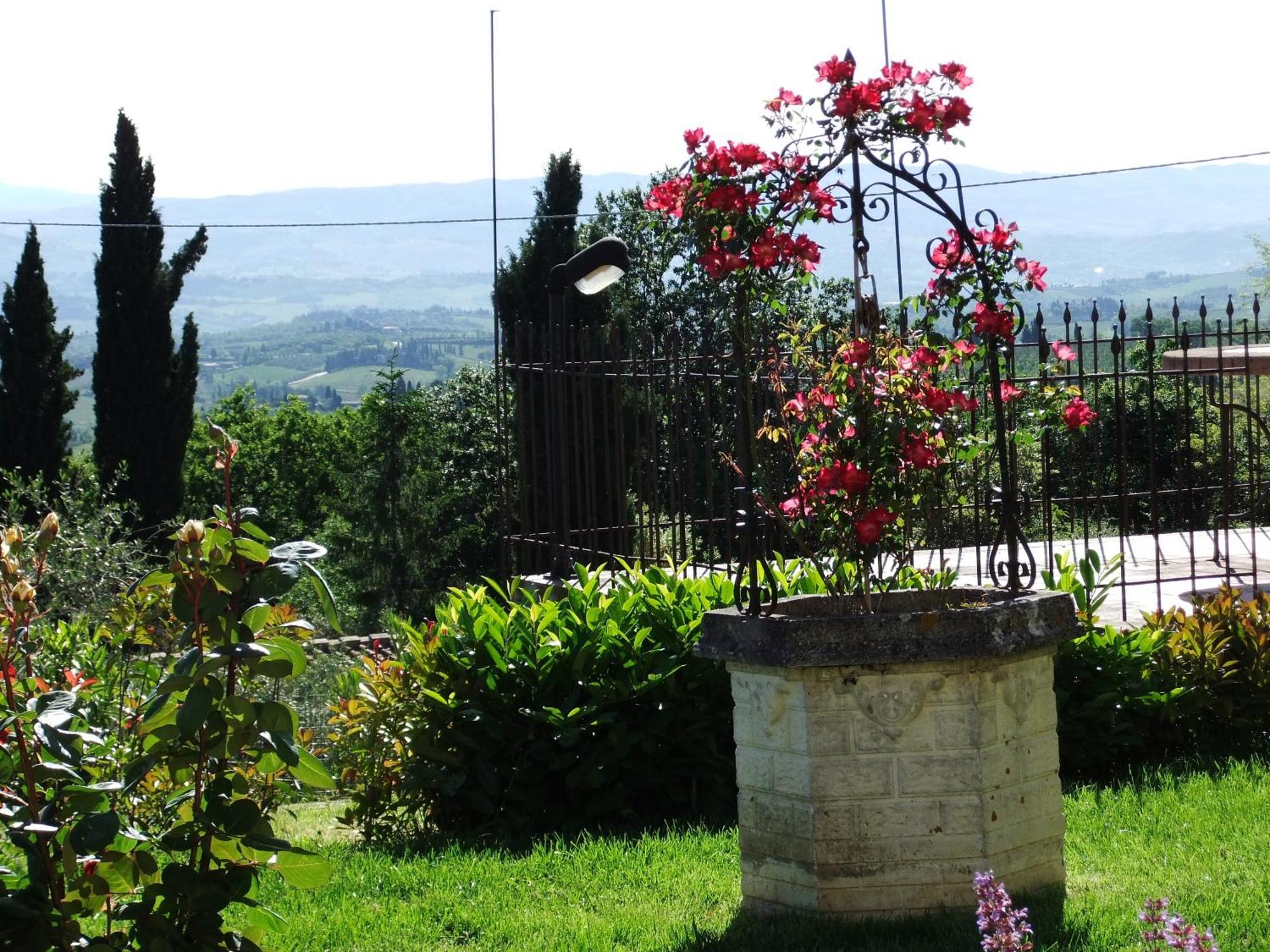 Agriturismo Il Castagnolino サン・ジミニャーノ エクステリア 写真