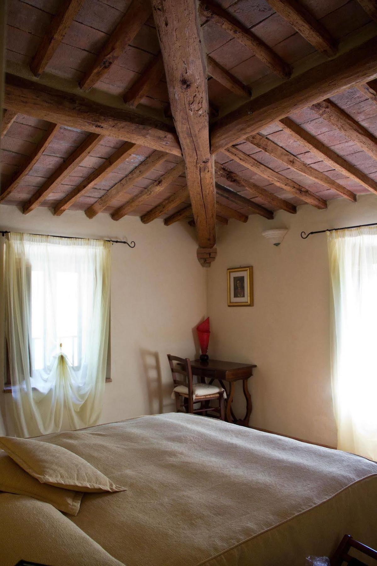 Agriturismo Il Castagnolino サン・ジミニャーノ エクステリア 写真