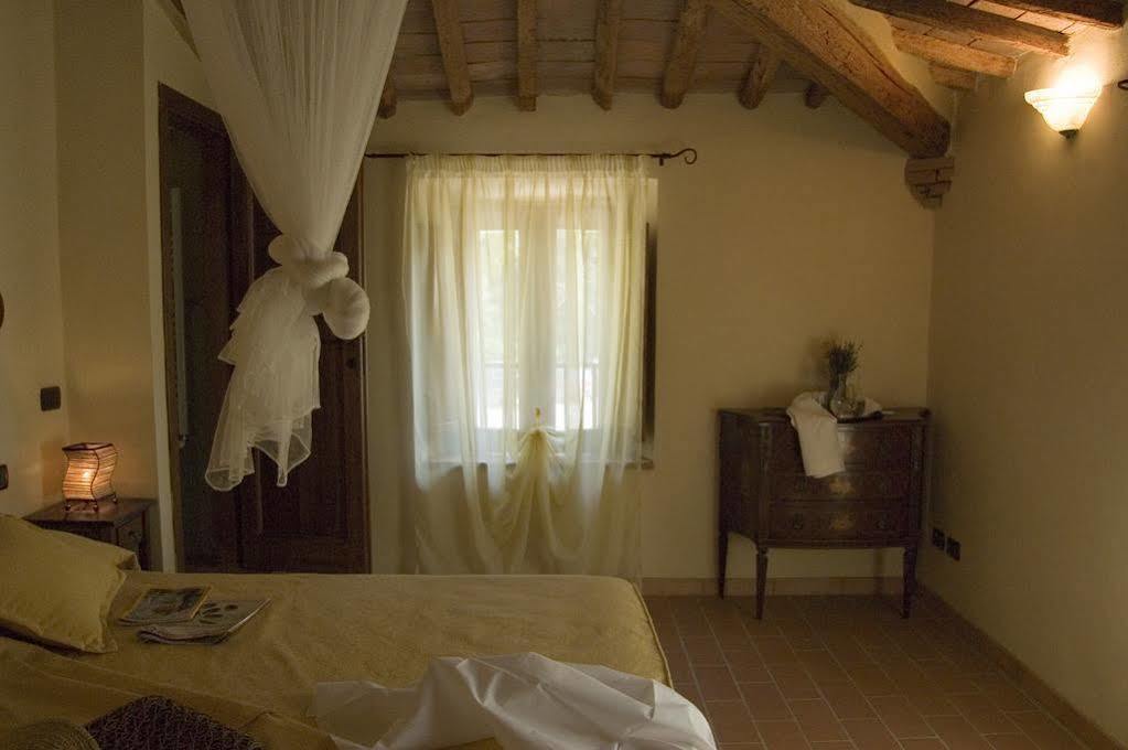 Agriturismo Il Castagnolino サン・ジミニャーノ エクステリア 写真